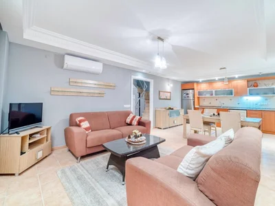 Dzielnica mieszkaniowa Luxurious 4 room apartment in Oba, Alanya