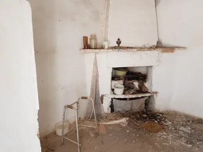 Заброшенные дома Греции: руины на фоне рая, которые можно купить за $50,000