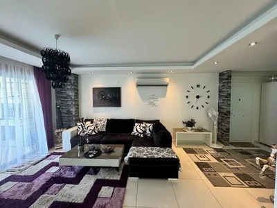 Zespół mieszkaniowy Furnished apartment 2+1 in the SPA complex Crystal Park under residence permit.