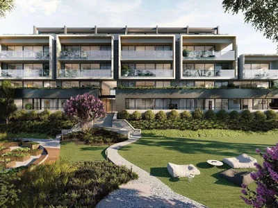 Zespół mieszkaniowy New residential complex of villas and apartments on the ocean shore in Nusa Dui, Bali, Indonesia