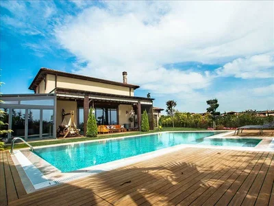 Wohnanlage Complex of villas with swimming pools and a panoramic view, Istanbul, Turkey