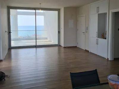 Complexe résidentiel Three bedroom duplex in Abelia Residence complex with sea view.