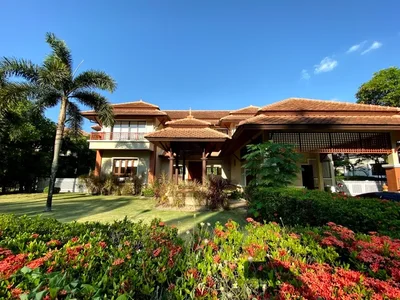 Villa Laguna Waters
