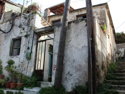 Abandoned houses in Greece: $50,000 for ruins amidst paradise 