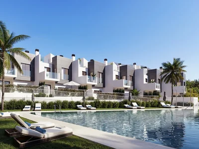 Tourist complex Open Views New Build Townhouses in Torreblanca, Fuengirola