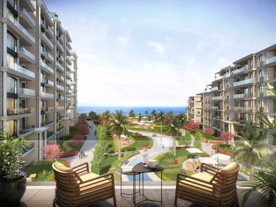 Complejo residencial New residential complex close to the marina, in a residence area with swimming pools, equestrian club, and restaurants, Istanbul, Turkey