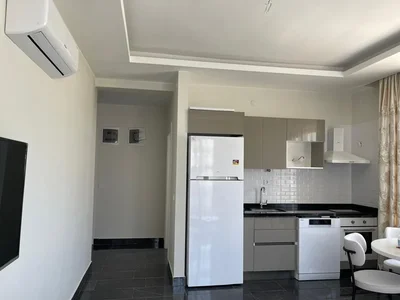Residential complex Furnished 1+1 apartment 400 meters from the sea in the Tekinoğlu complex.