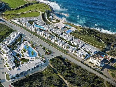 Residential complex Furnished studio apartment on the seafront in the Cove Garden complex.