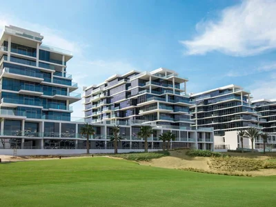 Complejo residencial Luxury residence Jasmine with green areas and a spa in the prestigious area of Damac Hills, Dubai, UAE