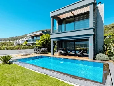 Willa Four bedroom villa in Bodrum, 150 meters from the beach.