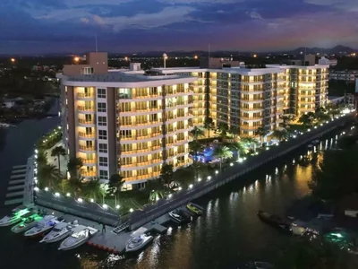 Apartamentowiec WHALE MARINA CONDOMINIUM