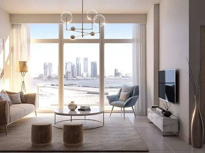 Wohnanlage High-quality residence Creek Views 1 with a swimming pool close to the international airport, Al Jaddaf, Dubai, UAE