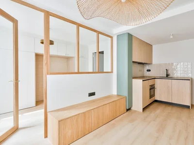 Zespół mieszkaniowy Renovated apartments in a historic building, 4th arrondissement of Paris, France