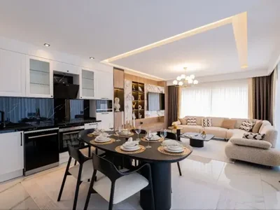 Villa Luxury 4+1 villa with pool for Turkish citizenship in Oba area.