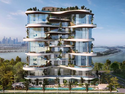 Residential complex One Crescent — luxury residence by AHS Properties with around-the-clock security and a spa center in Palm Jumeirah, Dubai