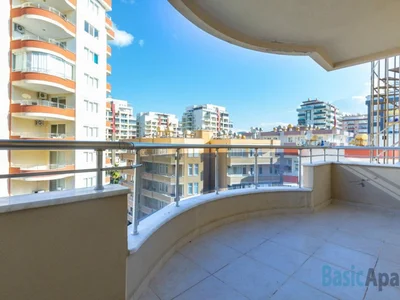 Residential quarter Two-bedroom apartment in the heart of Mahmutlar with Sea views