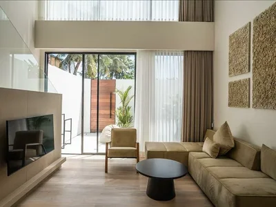 Zespół mieszkaniowy New complex of furnished townhouses near the beach, Berawa, Bali, Indonesia