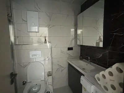 Zespół mieszkaniowy Furnished apartments 1+1 and 2+1 in the Sea Pearl Sky complex near the sea.