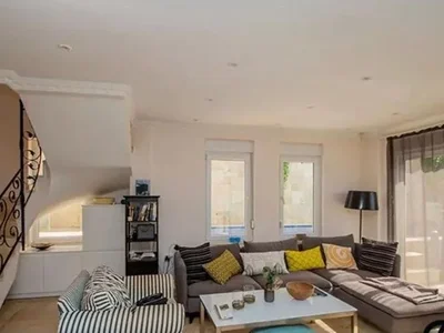 Villa Furnished villa 3+2 with swimming pool in a complex with infrastructure.
