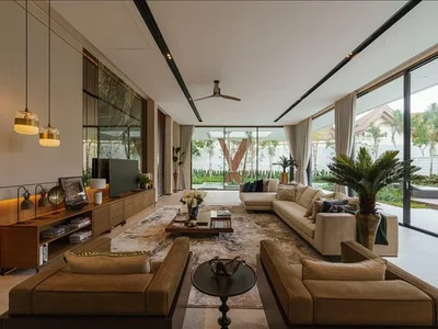 Complexe résidentiel Complex of villas with swimming pools in a convenient area of Phuket, Thailand