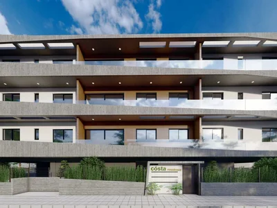 Zespół mieszkaniowy New residence with a sea view in the heart of Limassol, Cyprus