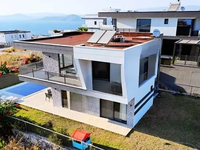 Willa Four bedroom villa in Bodrum, 800 meters from the sea.