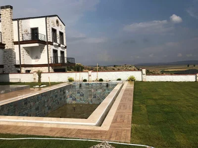 Willa 4+1 Villa in İzmir