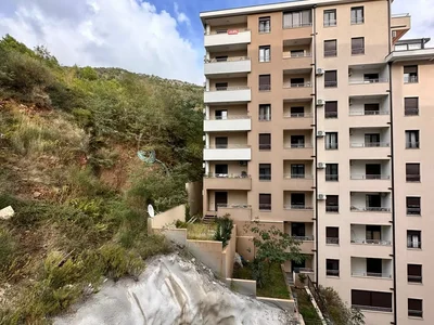 Многоквартирный жилой дом Apartment for sale in a popular place in Budva