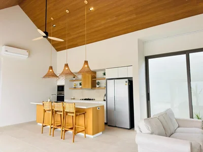 Zespół mieszkaniowy New furnished villa with a swimming pool, 350 meters from the beach, Samui, Thailand