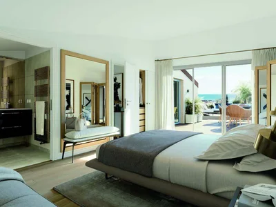 Zespół mieszkaniowy First-class apartments in a residential complex with a garden, Beaulieu-sur-Mer, Cote d'Azur, France