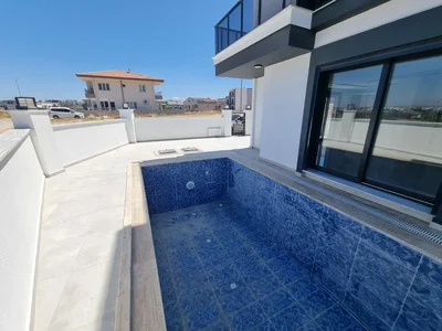 Willa Hisar Villa