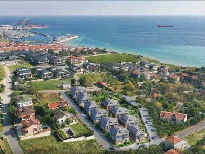 Residential complex New complex of villas with a swimming pool and a sports club, Istanbul, Turkey