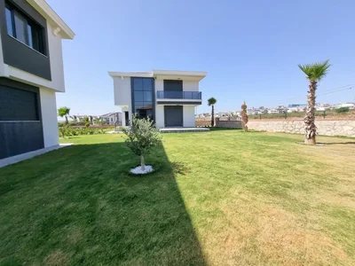 Villa Green Park Villas