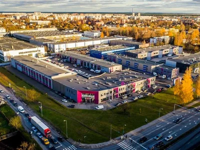 Commerce BALTIJAS INDUSTRIĀLAIS PARKS