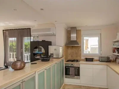 Villa Furnished villa 3+2 with swimming pool in a complex with infrastructure.