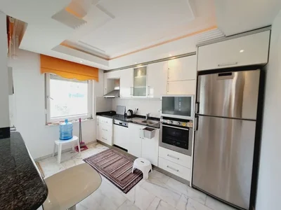 Zespół mieszkaniowy Furnished apartment with 2+1 50 meters from the sea in the complex Kurt Safir Vip