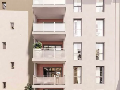 Zespół mieszkaniowy New residential complex with a parking in the center of Nice, Cote d'Azur, France