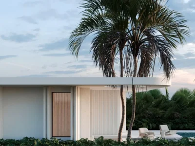 Apartamentowiec EG-107  Set beside the lively White Beach and immersed in panoramic bay views Blanca Residences 