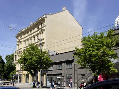 Commerce Merķeļa 2