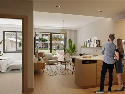 Zespół mieszkaniowy New residence with an aquapark, swimming pools and a tennis court at 150 meters from the beach, Mersin, Turkey