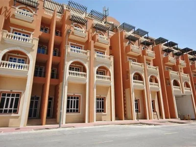 Zespół mieszkaniowy Complex of townhouses Orchid Park with swimming pools and roof-top gardens, JVC, Dubai, UAE