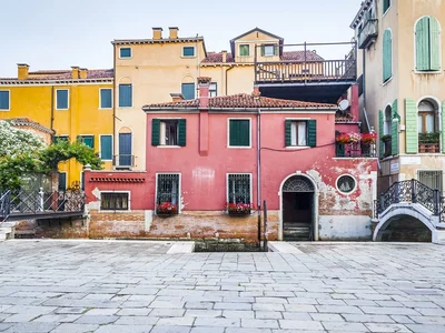 Покупка недвижимости в Италии — правила и особенности совершения сделки
