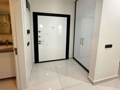 Complejo residencial Furnished 1+1 apartment in Konak Green Life Avsallar complex.