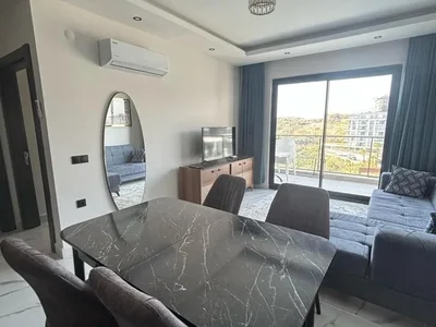 Zespół mieszkaniowy Furnished apartments 1+1 and 2+1 in the Sea Pearl Sky complex near the sea.