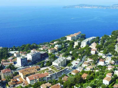 Zespół mieszkaniowy Modern residential complex with a parking in the center of Cap D'Ail, Cote d'Azur, France