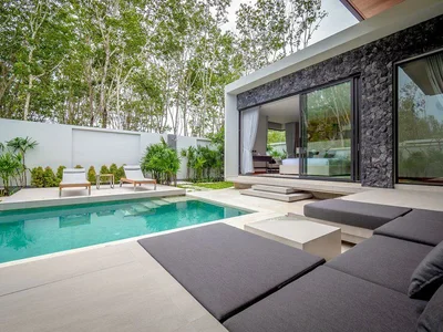 Complexe résidentiel New villas with swimming pools and gardens close to beaches, Phuket, Thailand