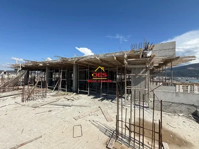 Edificio de apartamentos 🌊🏡 FOR SALE PENTHOUSE IN OLD BEACH, VLORA