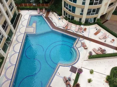 Zespół mieszkaniowy Luxury residence with swimming pools and a restaurant in the heart of Pattaya, Thailand