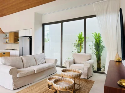 Zespół mieszkaniowy New furnished villa with a swimming pool, 350 meters from the beach, Samui, Thailand