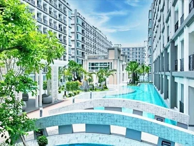 Zespół mieszkaniowy Residential complex with a swimming pool, a fitness center and a garden close to Jomtien Beach, Pattaya, Thailand